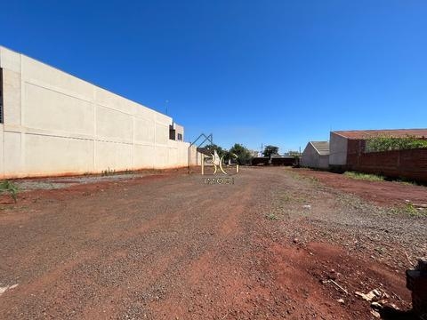 Terreno à venda em Maringá, Parque Industrial I, com 1312 m²