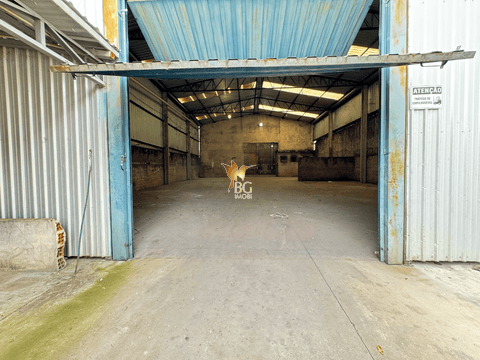 Barracão à venda em Paiçandu, Centro, com 600 m²